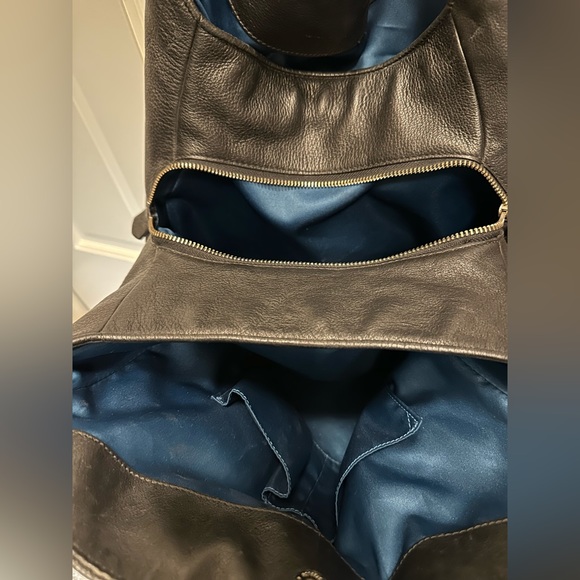 Coach Madison Phoebe medium size handbag - Picture 2 of 5